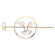 Goudkleurige Haarclip Voor Vrouw Met Structuur