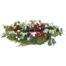1Kerstkrans Met Wijnstokring En Decoratieve Dennenappels