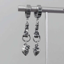 Gothic Heart Ear Ornament With Electroplated Glass For Female Punk Rock Looks