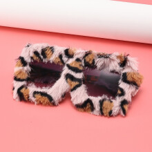 (LeopardBlackFrame)Óculos de sol olho de gato com armação completa material PC e Uv400 para looks casuais femininos