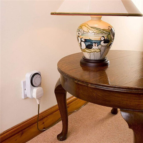 4X 24-Hour Segmented Timer --Saving Plug Timer Socket Kit-with Programmable  Controller UK Plug 1