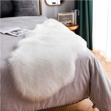 Tappeto in finta pelliccia di pecora, morbido tappeto per camera da letto, soggiorno, cameretta dei bambini (bianco, 60 x 160 cm,