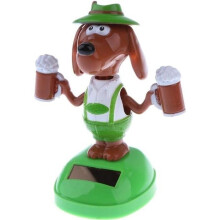Figurine solaire d'un chien avec une bière