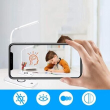 Wireless desk lamp with three-level touch adjustment, suitable for use at school, at home, and in the bedroom.