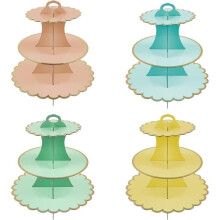 Set di 4 alzatine per torte con bordo in pizzo, a 3 livelli, rotonde, in cartone, ideali per feste, matrimoni e compleanni.