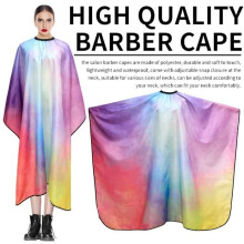 Friseurschürze – Marke unbekannt – 160 x 140 cm – Fleckenabweisend – Leicht – Verstellbar