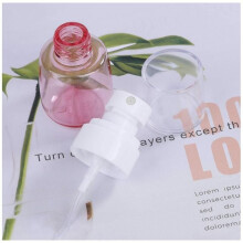 Sprühflasche, leere, wiederverwendbare Reise-Sprühflasche aus Kunststoff für Hautpflegelotion/30 ml