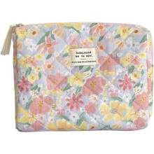 Toiletry Bag - Women's - Floral - Soft Cotton - Quilted - Zipped