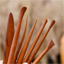 Handgemaakte pottenbakkersgereedschapset, hout- en kleisnijgereedschap, fijne beeldhouwkunst, gekleurde klei voor kunst en handwerk