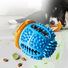Bite-resistant suction cup for dogs, TPR grinding toy for puppies, pine cone shaped chew toy, toy