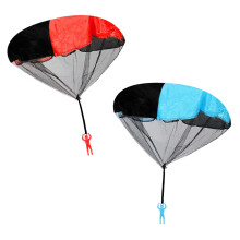 Jagowa 2 Pack Parachute Toy Soldiers - Hand Throwing Army Men for Outdoor Fun - Kids' Paratrooper Flying Toys - Blue & Red - Ideal for Boys and Girls