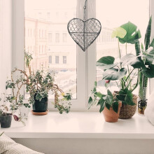 Järnblomkorg Växtdekoration Krukor för växter Hängande hjärtformad planteringslåda Hjärtformad korg Hjärthållare
