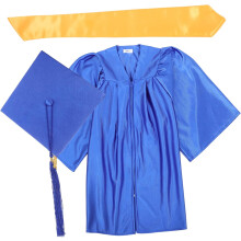 Abschlusskleidung für die Grundschule (Jungen und Mädchen)
