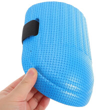 Ginocchiera in EVA con materiali traspiranti e morbida imbottitura per yoga ed esercizi, regolabile.