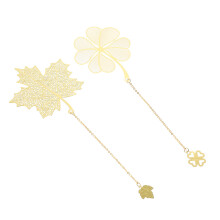 2St Delicate Metalen Bladwijzers Met Bladpatroon En Tassel