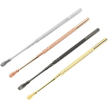 3-delige set oorreinigers: oorlepel met veertje, oorlepeltje van roestvrij staal.