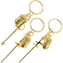 3-teiliges goldenes Fecht-Schlüsselanhänger-Set – Metall-Sportschlüsselhalter mit Degen