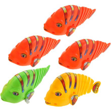 Lot de 5 poissons à remonter, dessins animés, se balançant dans le bain pour s'amuser. Poissons en plastique à mécanisme mécanique.