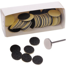 Schuurpads voor het verwijderen van eelt van de voeten. Vervangbare schuurpads voor eelt en dode huidcellen voor een pedicure.