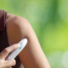Dispositivo elettronico portatile multifunzionale per il prurito, per campeggio, escursionismo, viaggi, facile da usare.
