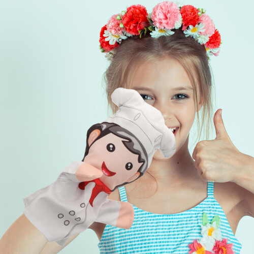 1Kinderhandpop Van Materiaal Voor Rollenspel 2