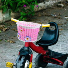 1Fietsstuurmandje Kind Roze Met Bloemenpatroon, Kunststof