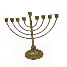 (9 Branch) Hanukkah Candlestick Holder with Exquisite Design for Holiday Tradition