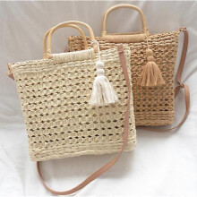 (Beige) New style straw bag/hand-woven bag/hollow tassel bag/leisure portable messenger beach fashion female bag