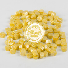 Perles de cire à cacheter couleur or antique, fondent et sèchent rapidement, sans fumée. Idéales pour les invitations de mariage, la décoration