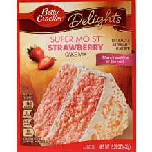 Betty Crocker Supermoist Strawberry Cake Mix 432g (15.25oz) Pack of 1