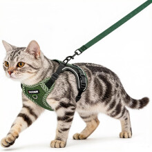 Cat Harness and Lead Set, Escape Proof Kitten Harness with Leash Adjustable Lightweight Soft Vest Harnes s with Reflective Strips, Breathable Mesh fo
