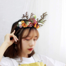 Couronne florale en bois de cerf, coiffe rétro style forêt pour femmes et filles, accessoire de cheveux fait main pour une ambiance festive et un