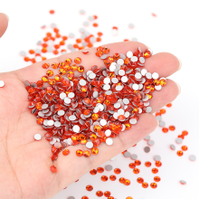 Strass étincelants, transparents et brillants, à dos plat, non adhésifs, de haute qualité, en cristal de verre pour la décoration et le perlage