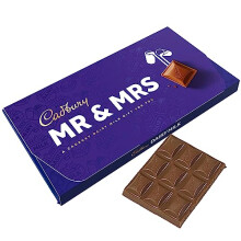 Cadbury Mr & Mrs Dairy Milk Chocolate Bar With Gift Envelope