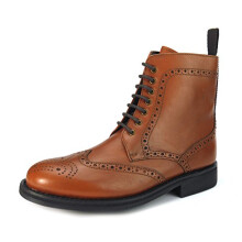 Bench Grade Cotswold Tan Brown UK 7
