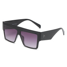 Urban Hype Polarized Shades - Reflective Lenses Boost Street Trendiness