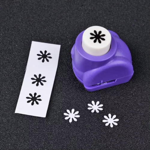 Random Color Mini Plastic Paper Punches Craft Cutter Scrapbooking Pick Patterns-Snowflake A-8x8mm