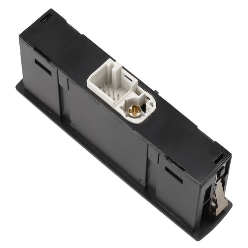 Αντικατάσταση θύρας USB ταμπλό Mercedes, υλικά υψηλής ποιότητας A1728202100 Συμβατό με CLS A