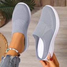 Willtoo 2026 Women’s Wide Width Slip-On Orthopedic Sneakers – Arch Support, Non-Slip, Compatible with Nursing & Hiking – Gray 6.5W