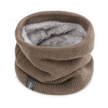 Fashionable Polyester Knitted Scarf for Unisex, Warm and Versatile for Autumn and Winter Travel or Business