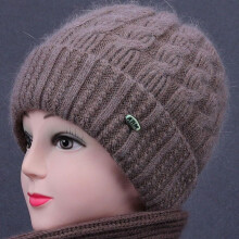 Polyester Knitted Woolen Winter Hat for Middle-aged and Elderly Women with Warm Earmuffs, Suitable for Daily Activities