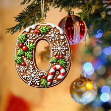 Personalized Christmas Letter Ornaments - 26pc Acrylic Alphabet for Tree/Wreath Decor (10cm) - DIY Holiday Name Speller