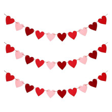 Felt Heart Garland for Valentine's Decor – Pre-Strung Romantic Decoration