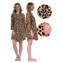 Damenatkjole i bomuld, lange ærmer, L Vienetta, leopardprint, lommer