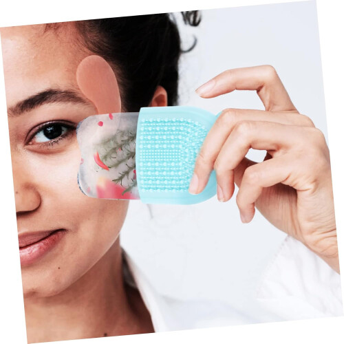 Ice Cube Massager Silicone Reusable Face Roller for Skin Cooling Massage after Shaving Makeup Application