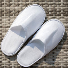 10 paar wegwerp hotelslippers met antislipzool van 5 mm dik, geschikt voor spa-gebruik.