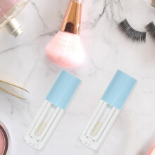Tubes de gloss à lèvres rechargeables, lot de 14, contenants en plastique de 6 ml avec grande tige pour une utilisation nomade.