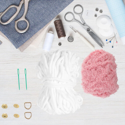 DIY Purse Sewing Kit with Random Colored Accessories, Small White Deer Pattern Wool Yarn Material Set