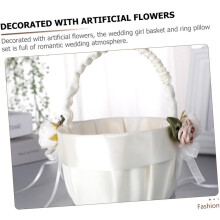Ensemble panier et coussin d'alliances avec panier et coussin en tissu satiné blanc, style mariage romantique et délicat