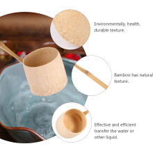 Japanische Bambuskelle, handgefertigt, langer Griff, Teelöffel, natürliche Textur, braunes Küchenutensil